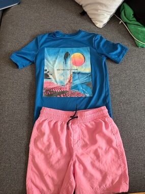 Old Navy blue and pink swim set